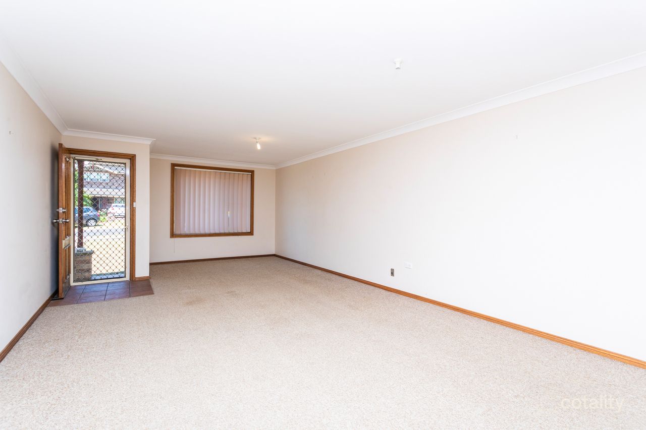 3/17 Mummuga Cl, Flinders, NSW 2529