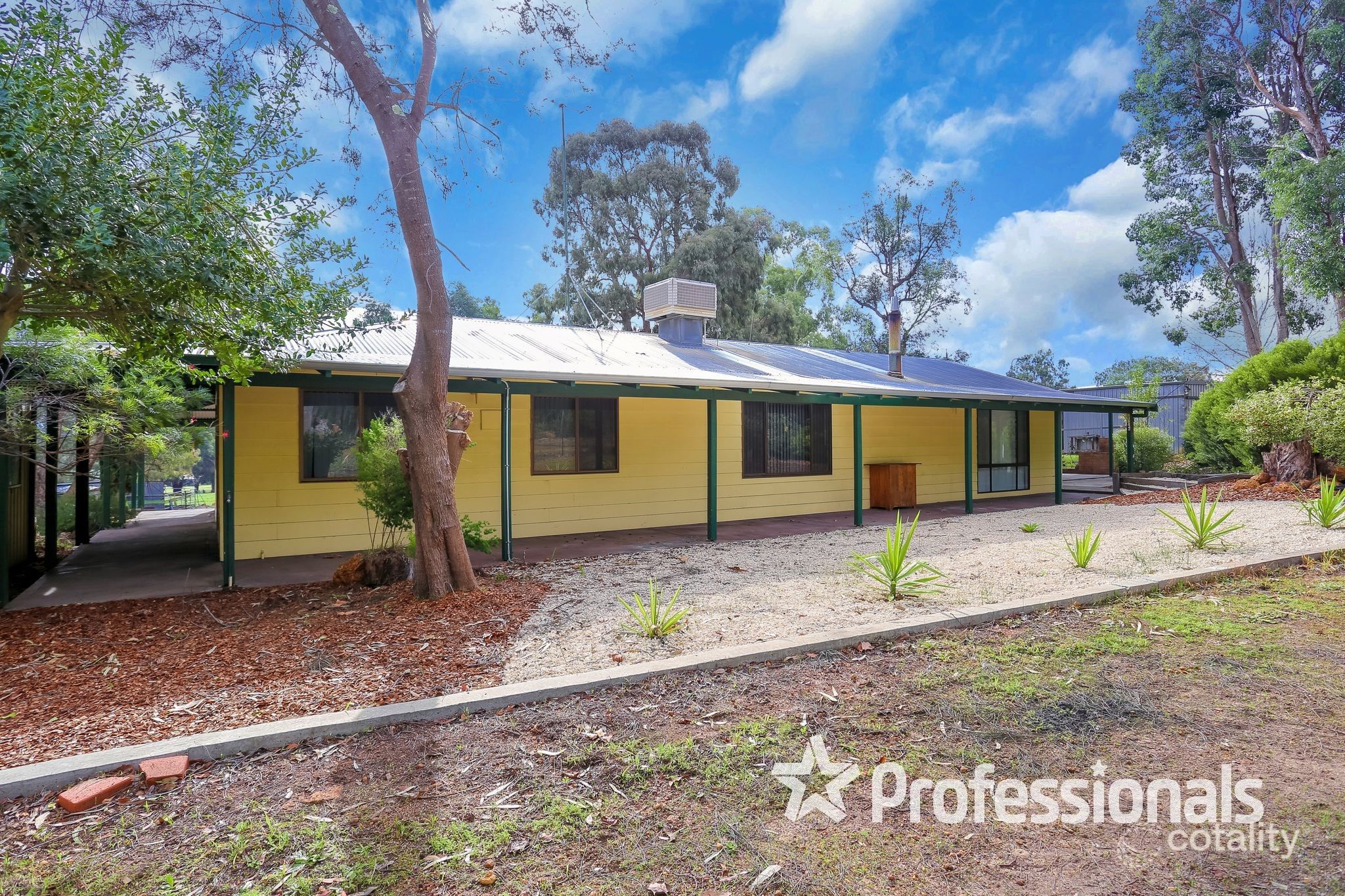 2895 Coalfields Rd, Allanson, WA 6225