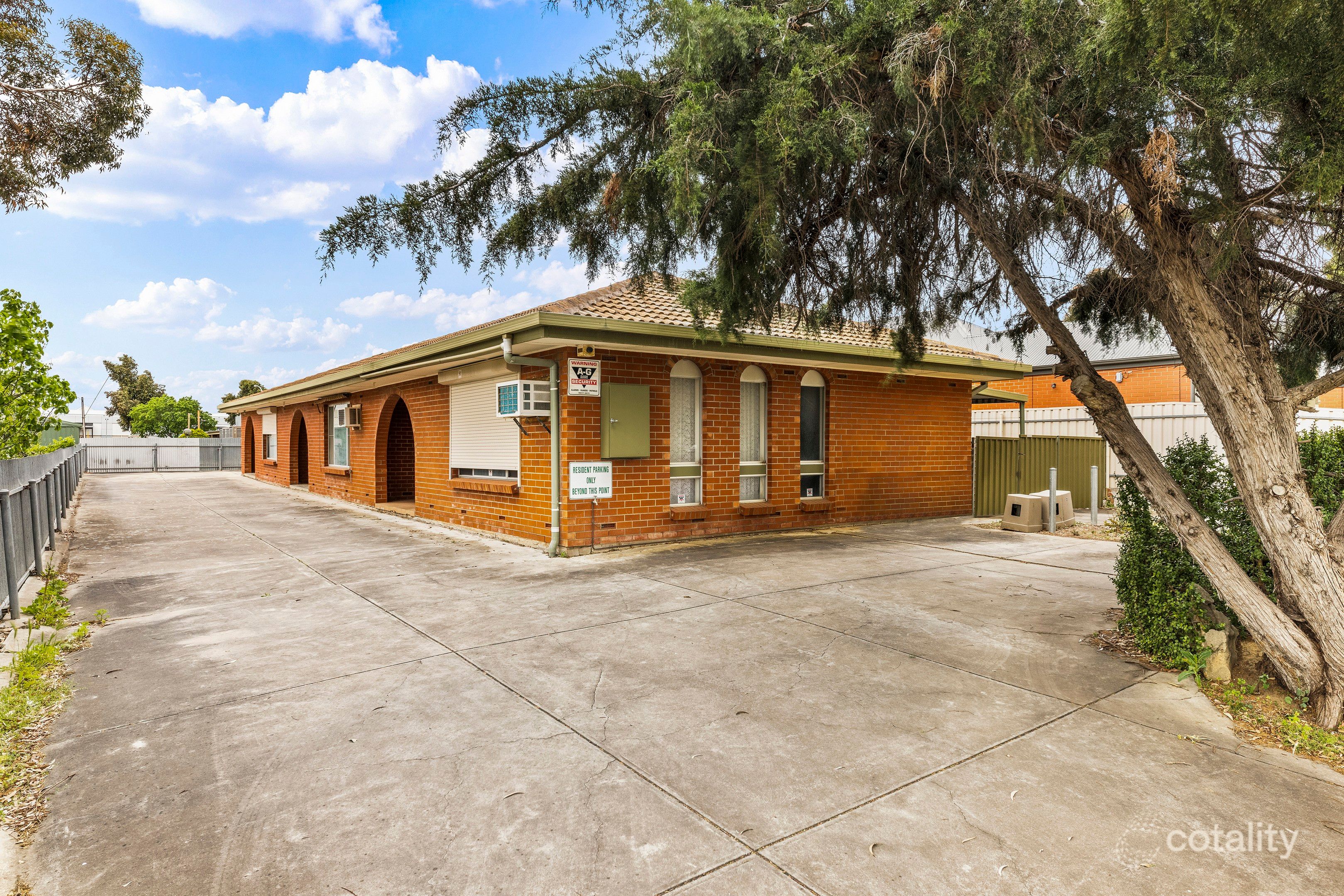 2/13 Trewren Ave, Rostrevor, SA 5073