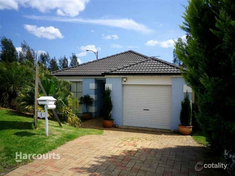 1 Pittman Steps Pl, Blair Athol, NSW 2560