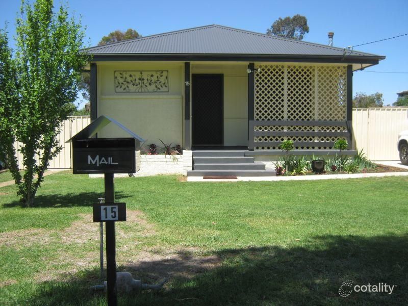 15 Lae Ave, Ashmont, NSW 2650