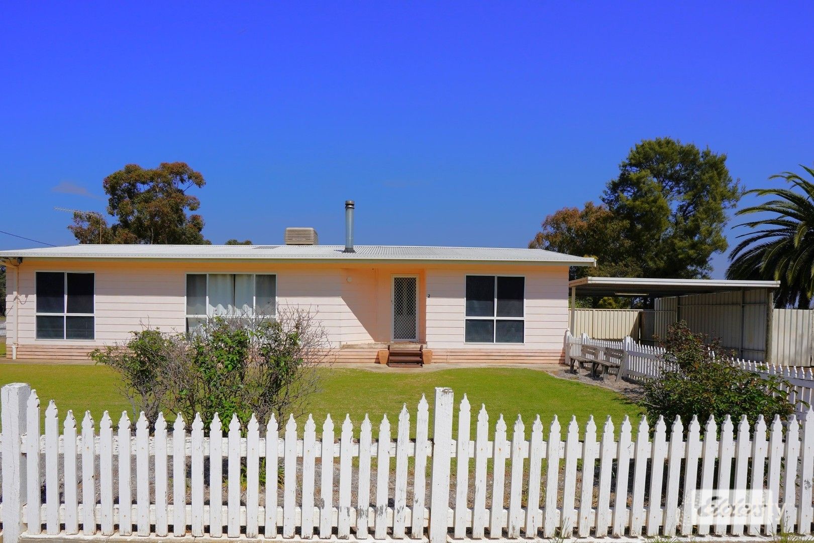 2 Barwidgee Bvd, Darlington Point, NSW 2706