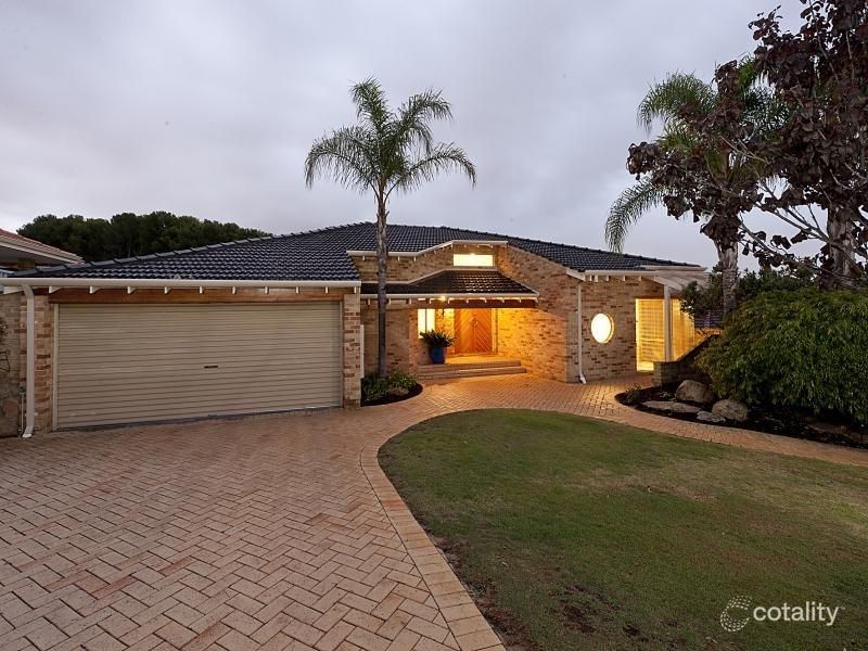 84 Townsing Rd, Kardinya, WA 6163