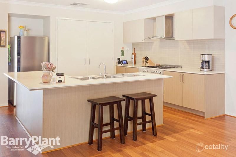 8 Tarango Dr, Point Cook, VIC 3030