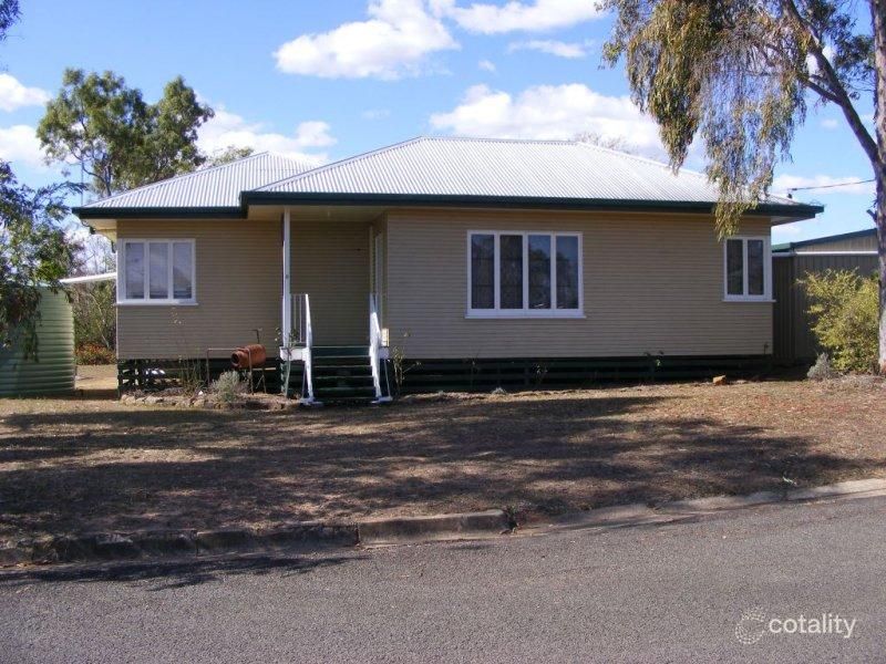 3 Hartwig St, Goombungee, QLD 4354