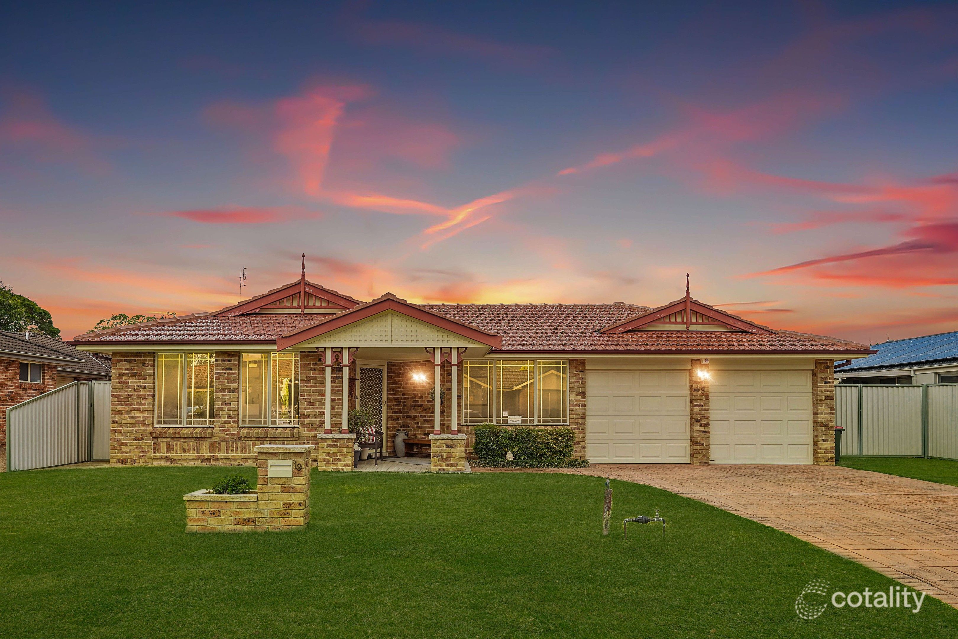 19 Tallowood Cres, Ourimbah, NSW 2258