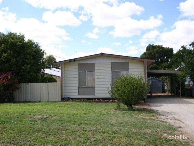 12 Jacaranda Cres, Lake Boga, VIC 3584