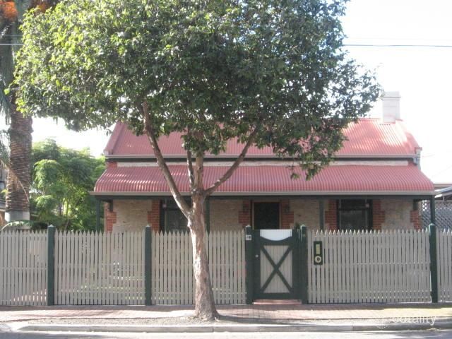 74 Penzance St, Glenelg South, SA 5045