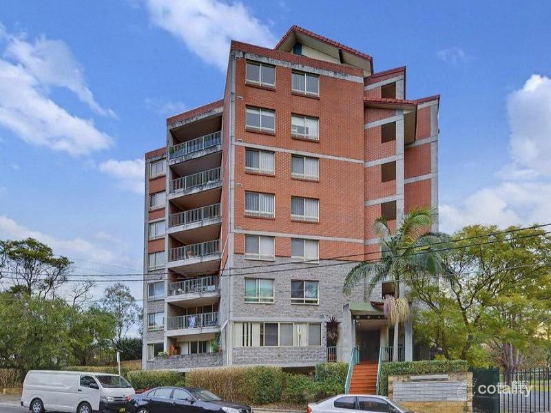 23/1-3 Thomas St, Hornsby, NSW 2077