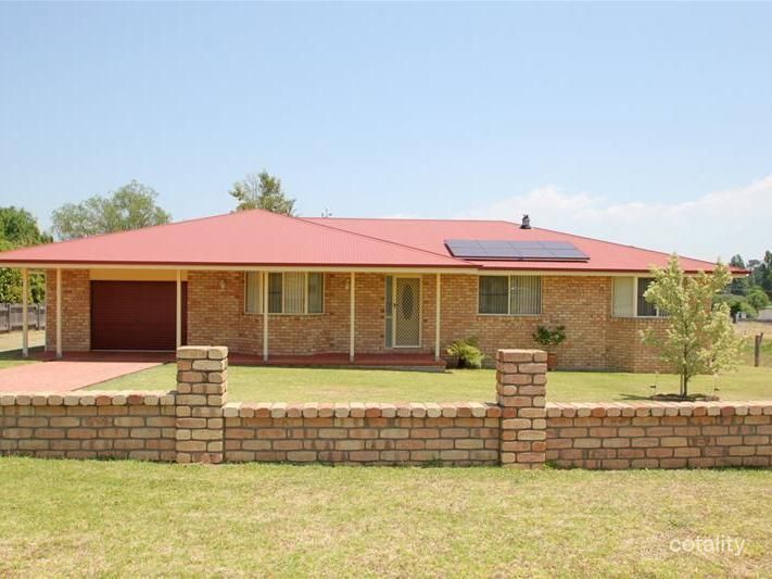 227 Bulwer St, Tenterfield, NSW 2372