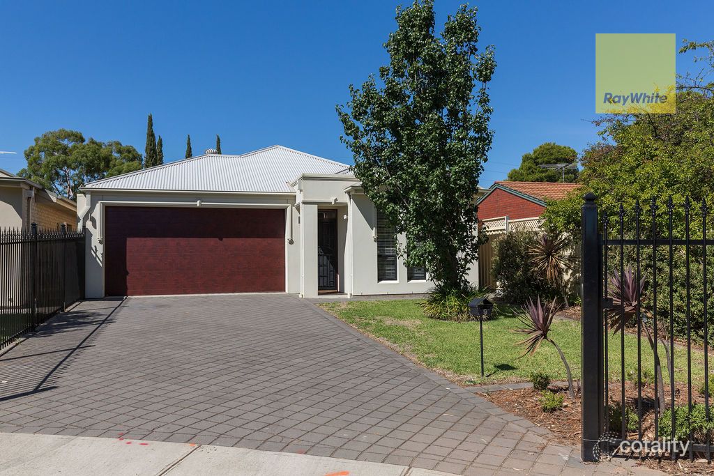 9 Oakmont Cres, Novar Gardens, SA 5040