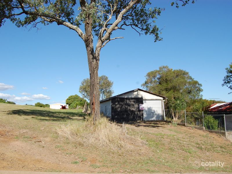 4 Graham St, Kilcoy, QLD 4515