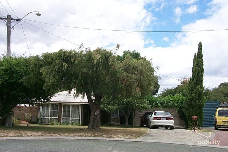 15 Wyville Ct, Huntingdale, WA 6110