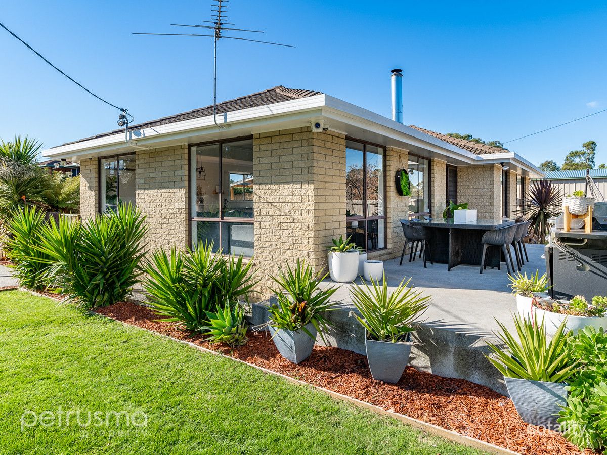 19 Woodhurst Rd, Seven Mile Beach, TAS 7170