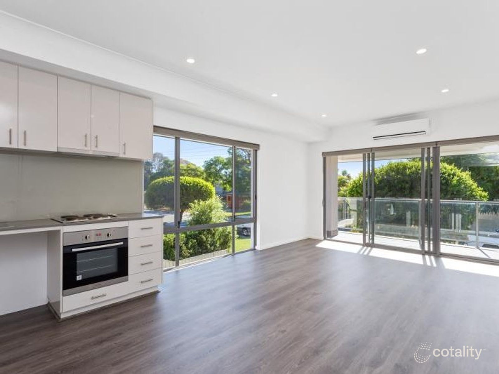 4/30 Pontiac Ave, Cloverdale, WA 6105