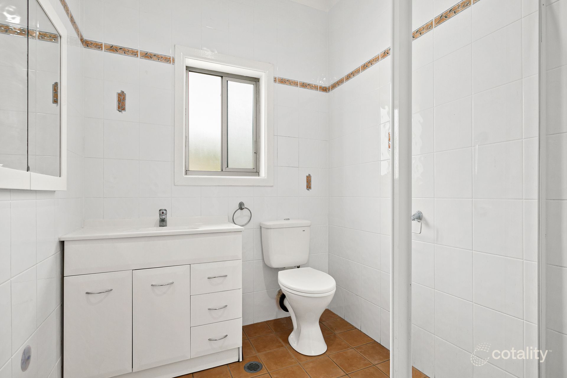 24 Denise St, Lake Heights, NSW 2502