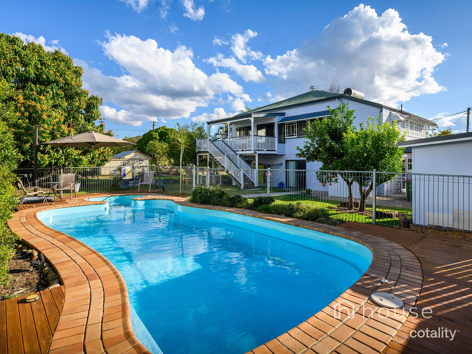 27 Bergin St, Booval, QLD 4304