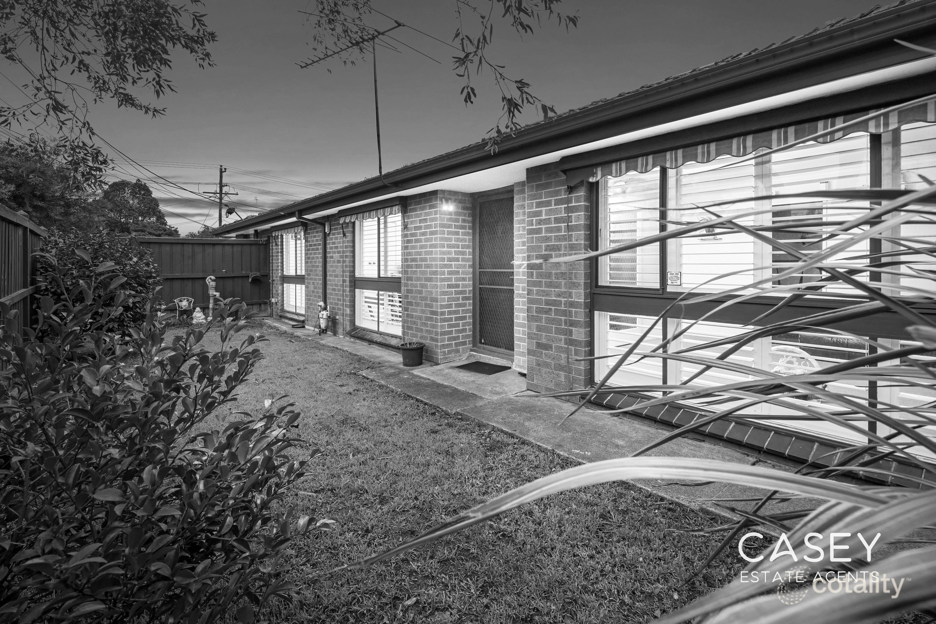 2/28 Latrobe St, Cranbourne, VIC 3977