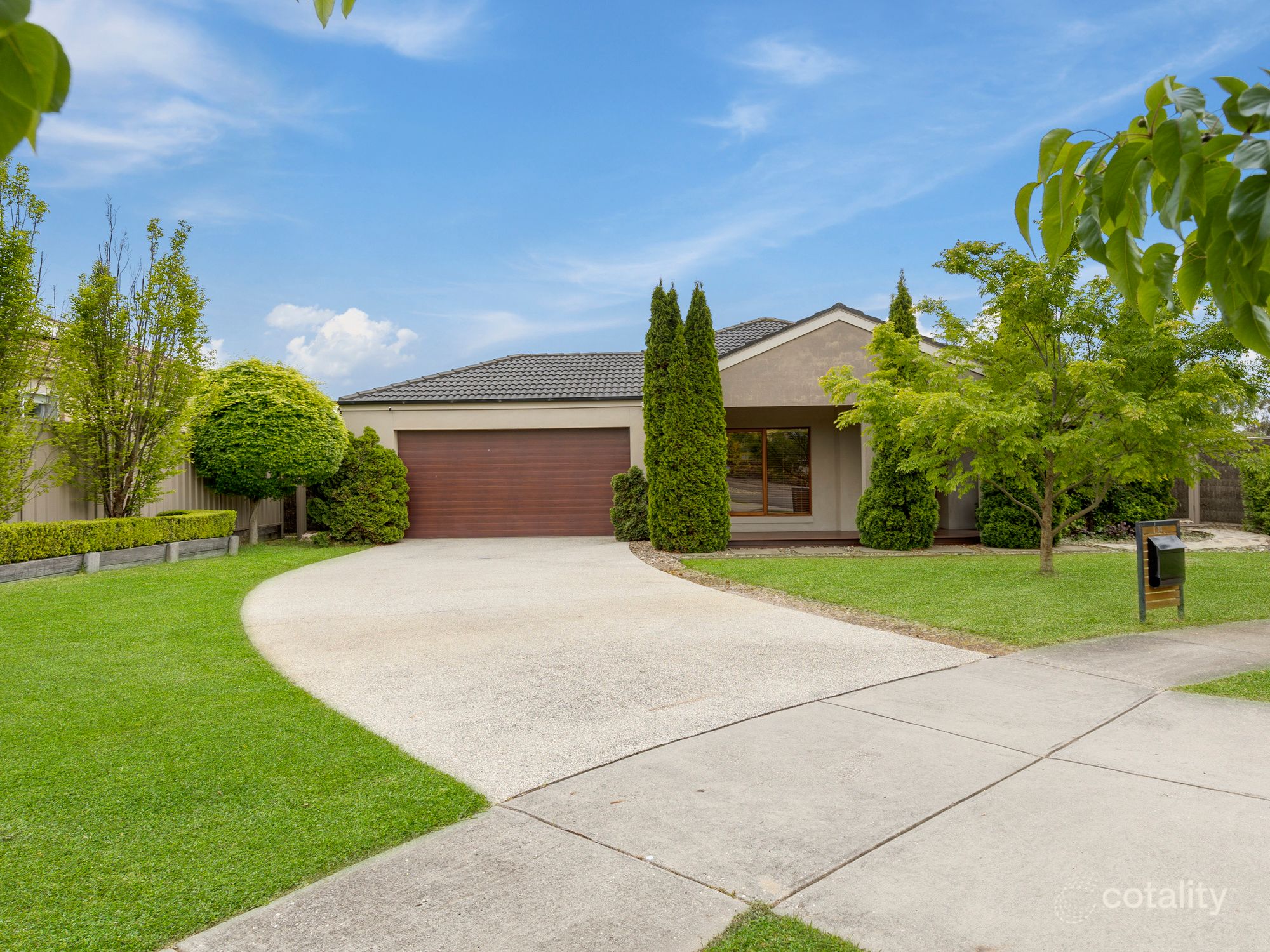 14 Doyle Cres, Seymour, VIC 3660