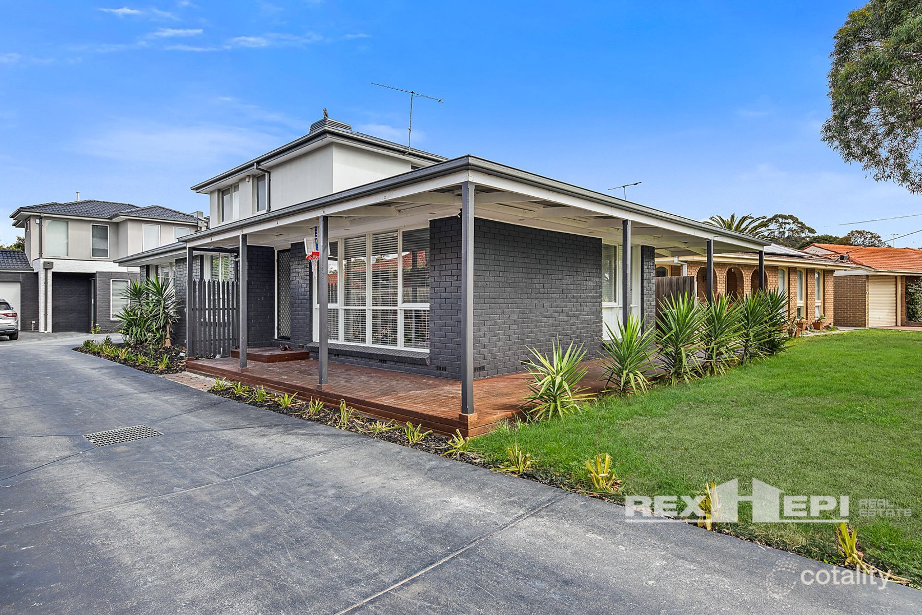 1/6 Matthew Ct, Hampton Park, VIC 3976