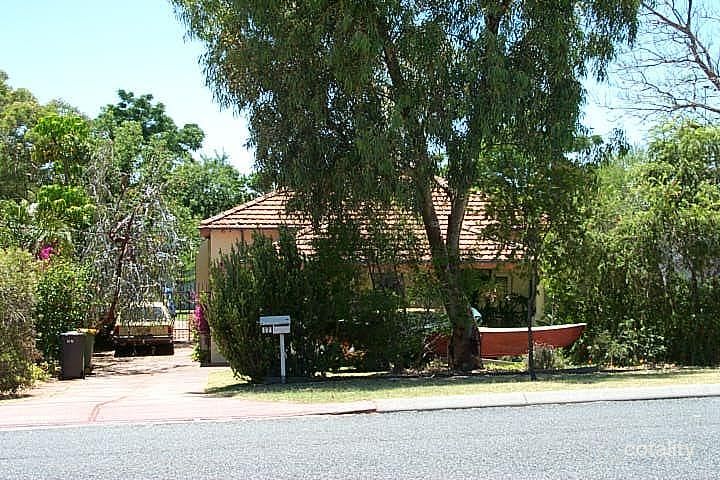 17 Surrey Rd, Rivervale, WA 6103