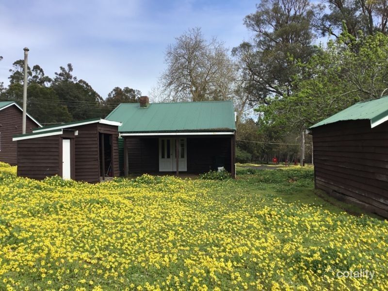 12 Nyamup Rd, Dingup, WA 6258
