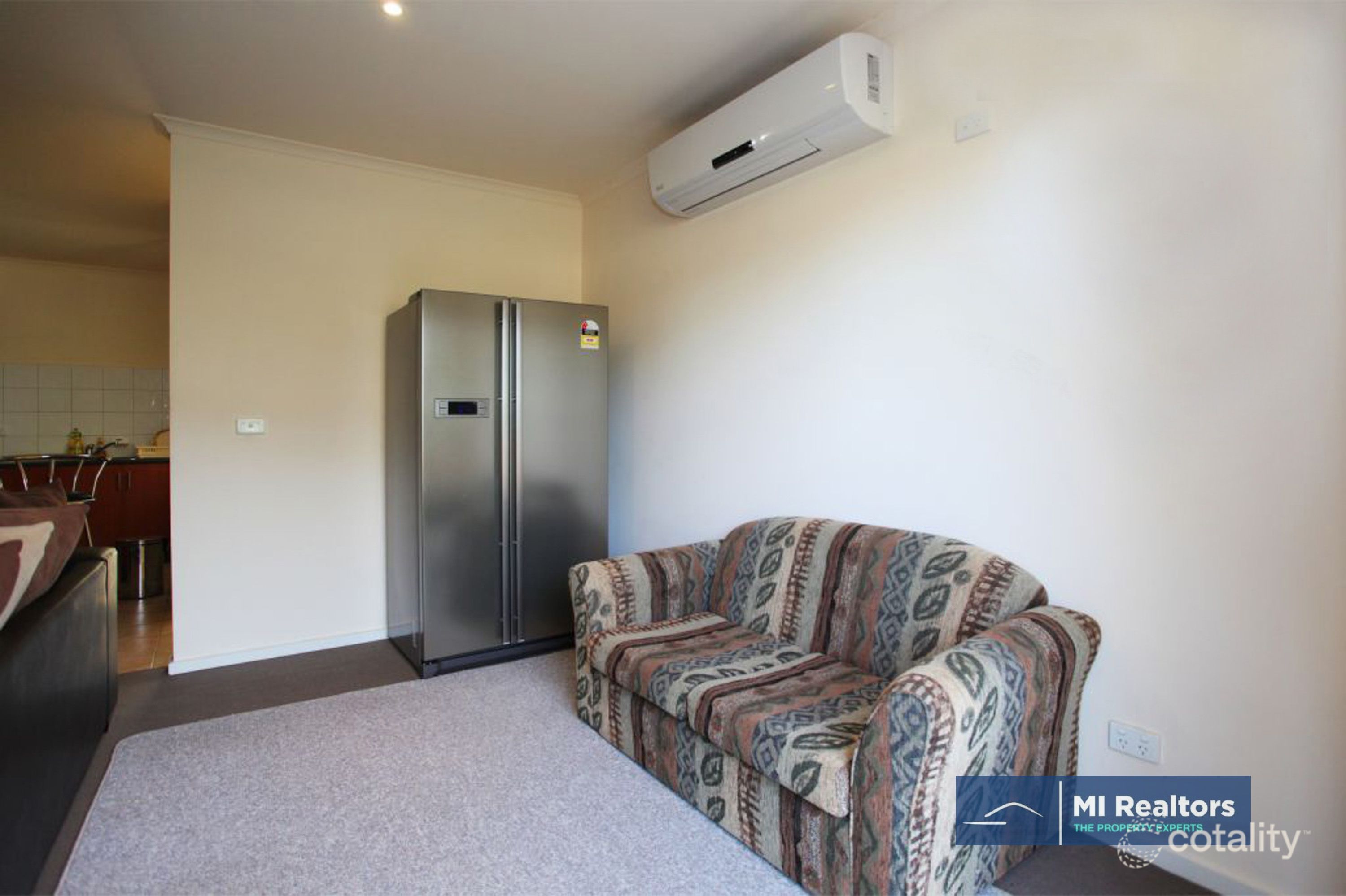 2/20 Centenary Cres, Werribee, VIC 3030