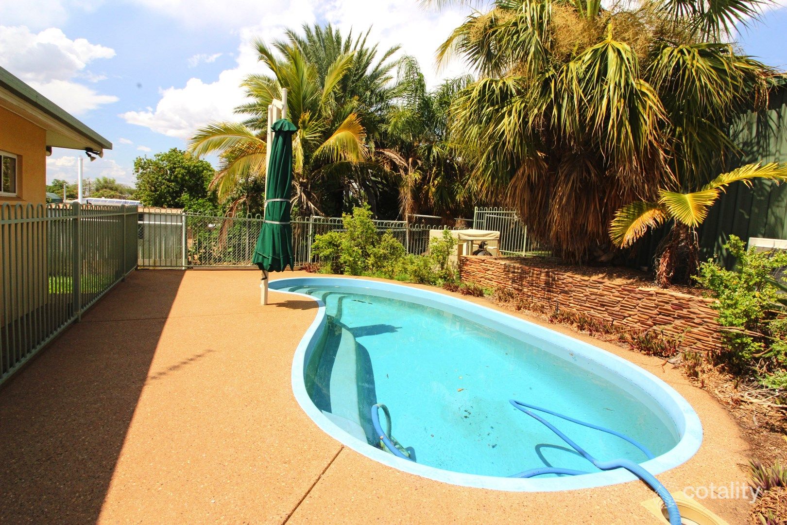 78 Fourth Ave, Parkside, QLD 4825