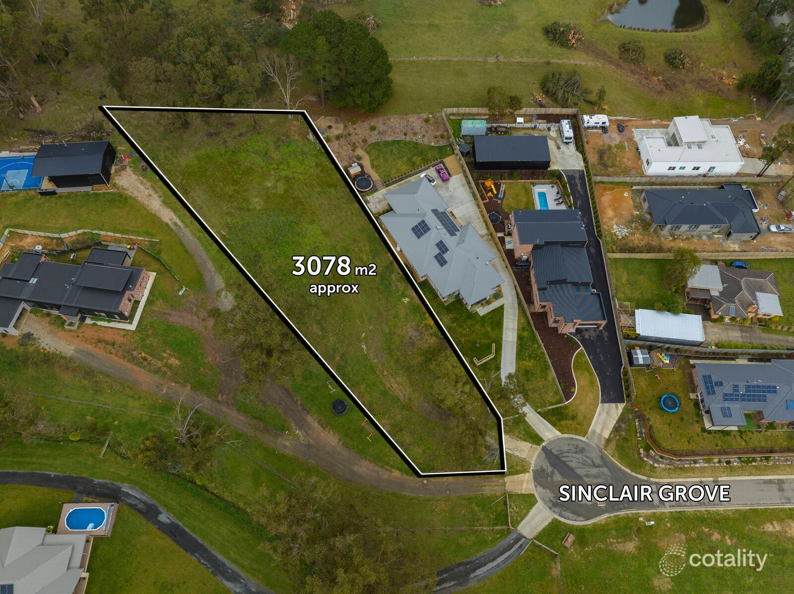 4 Sinclair Gr, Brown Hill, VIC 3350