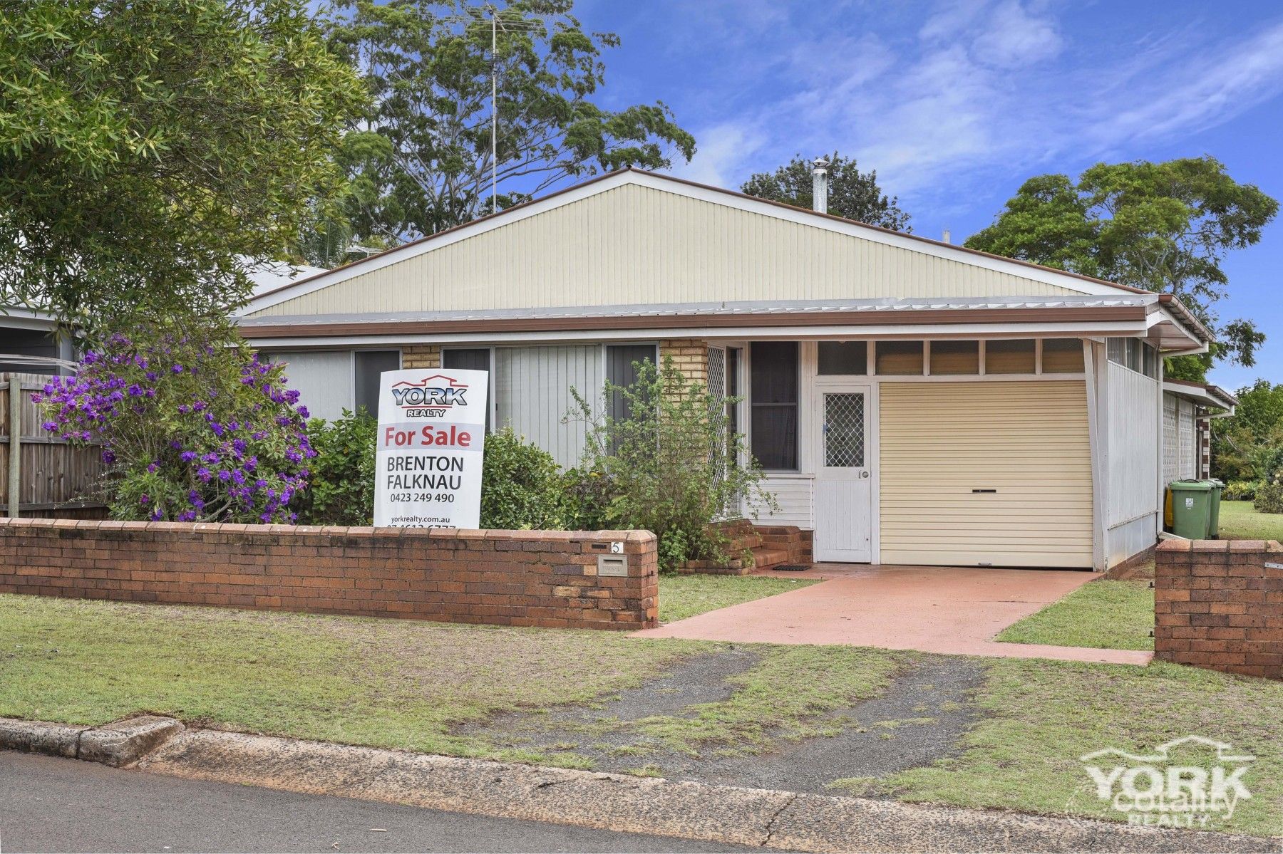 5 Berry St, Wilsonton, QLD 4350