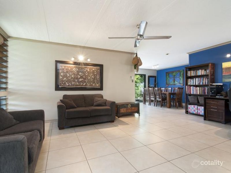 5 Jacaranda Cl, Cooya Beach, QLD 4873