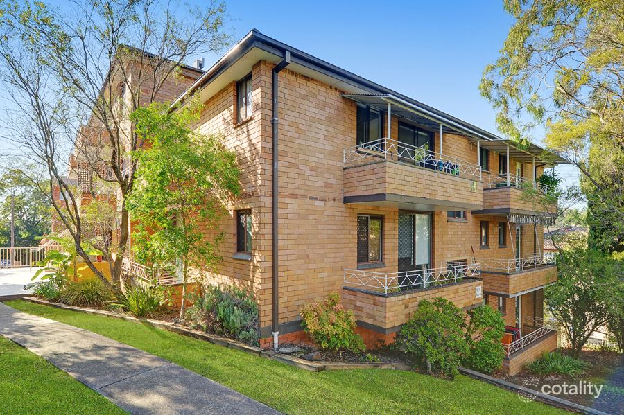 16/82-84 Hunter St, Hornsby, NSW 2077