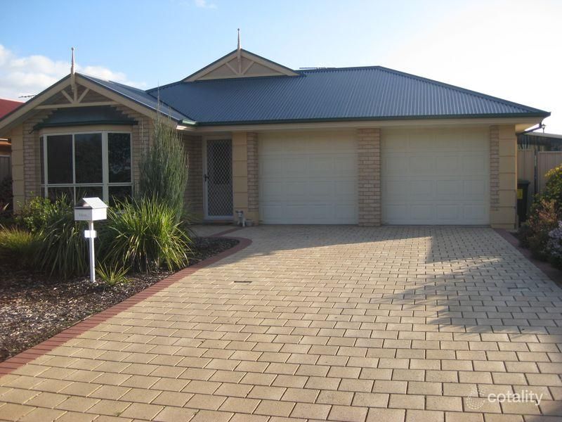 24 Strathaird Bvd, Smithfield, SA 5114