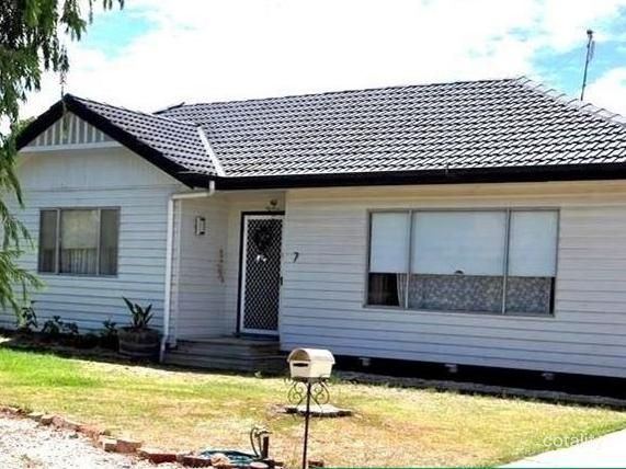 7 Leng St, Kerang, VIC 3579