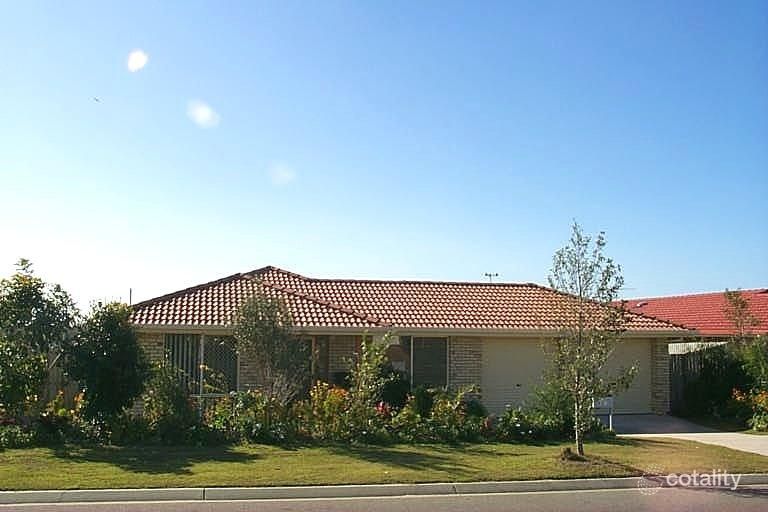 10 Carpenter Way, Sandstone Point, QLD 4511