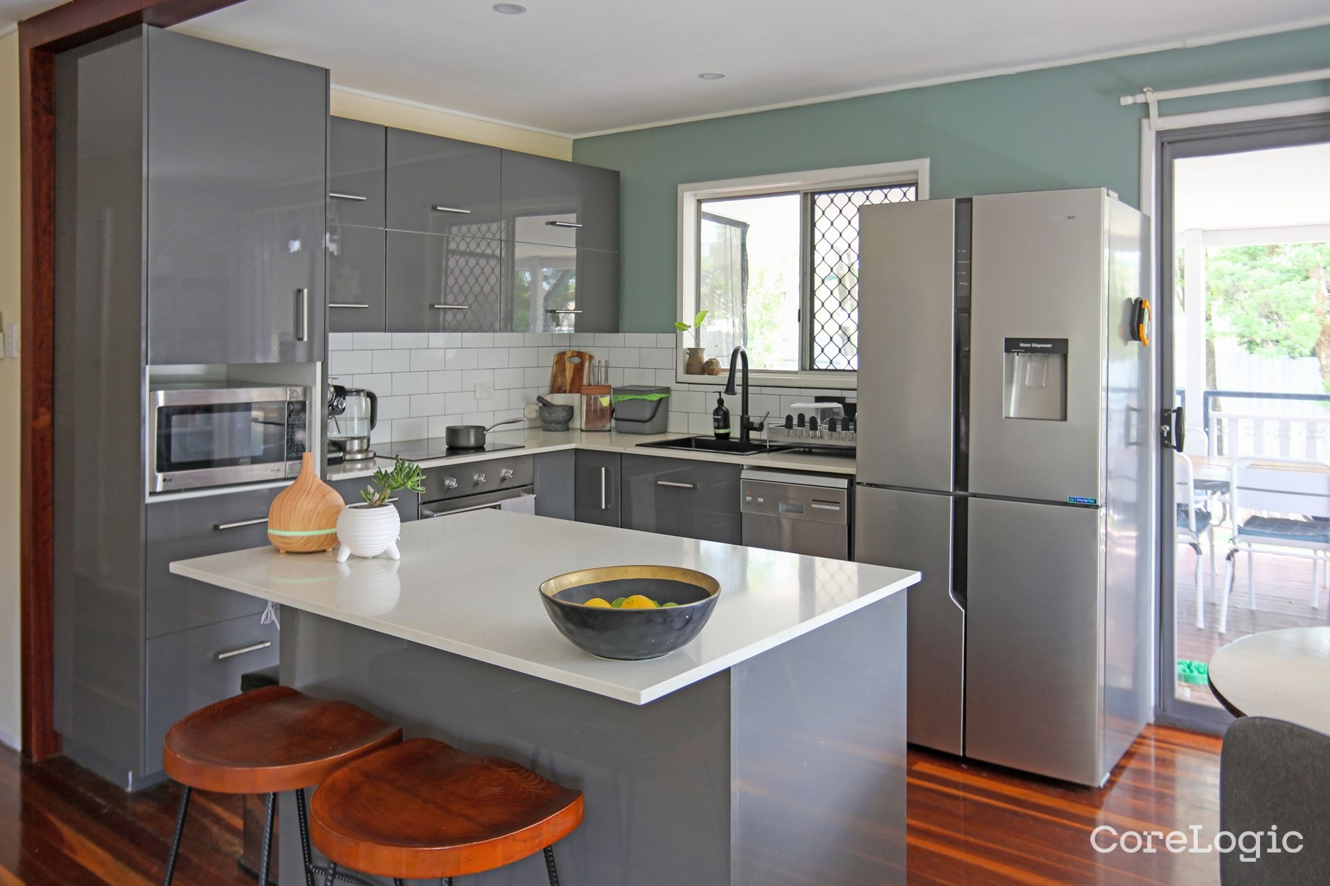 16 Reif St, Flinders View, QLD 4305