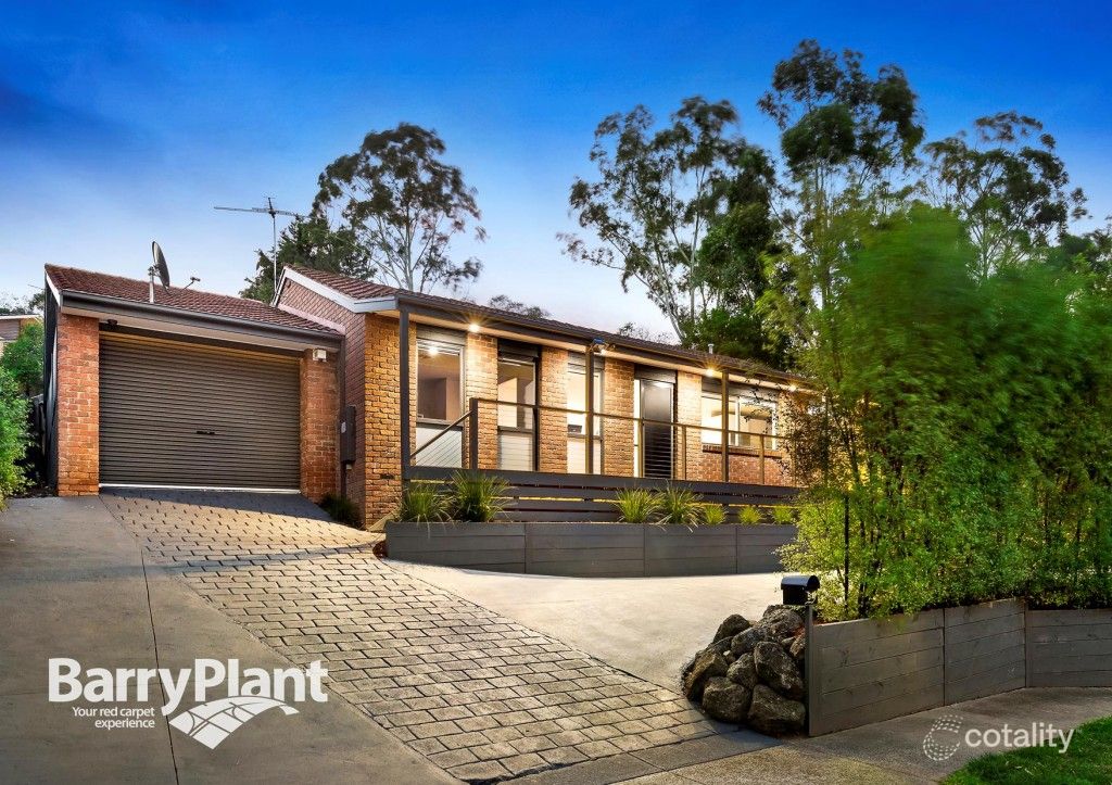 51 Parry Rd, Eltham North, VIC 3095