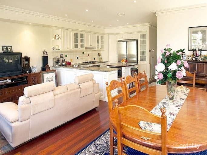 10-12 Sambell St, Kensington, VIC 3031