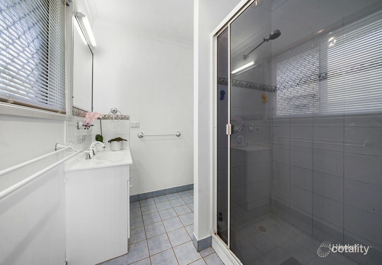 13 Alexandra St, Toogoolawah, QLD 4313