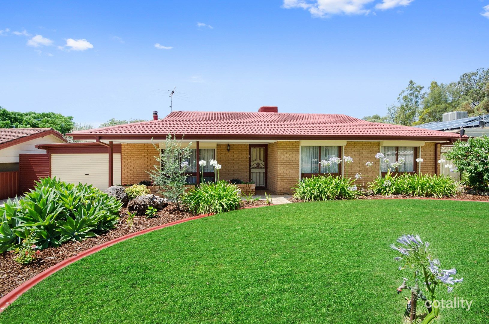 33 Krieg Rd, Evanston Park, SA 5116