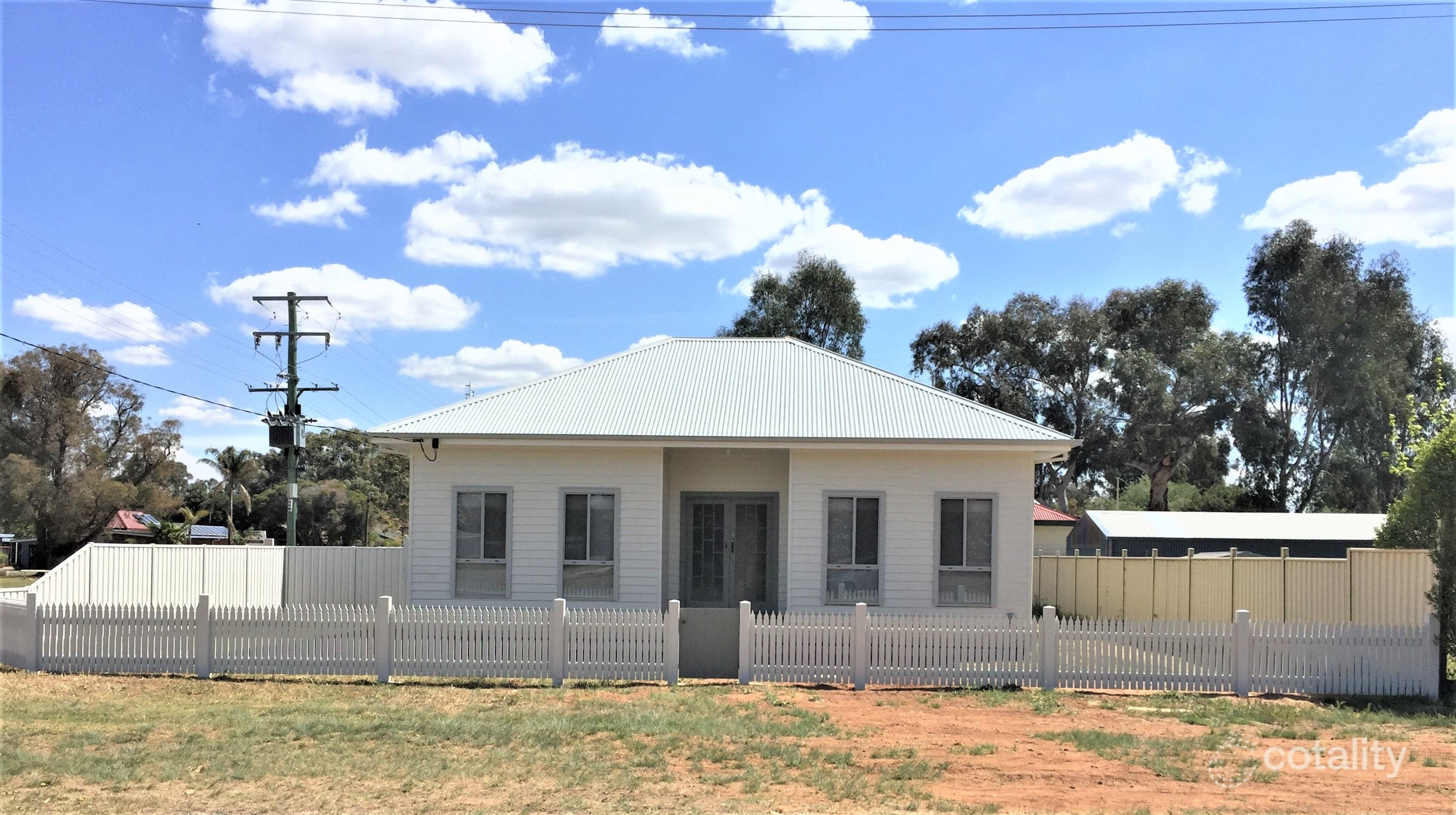 32 Calaway St, Tocumwal, NSW 2714