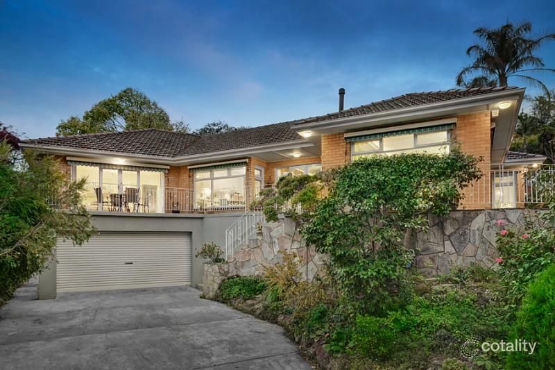 4 Longstaff St, Ivanhoe East, VIC 3079