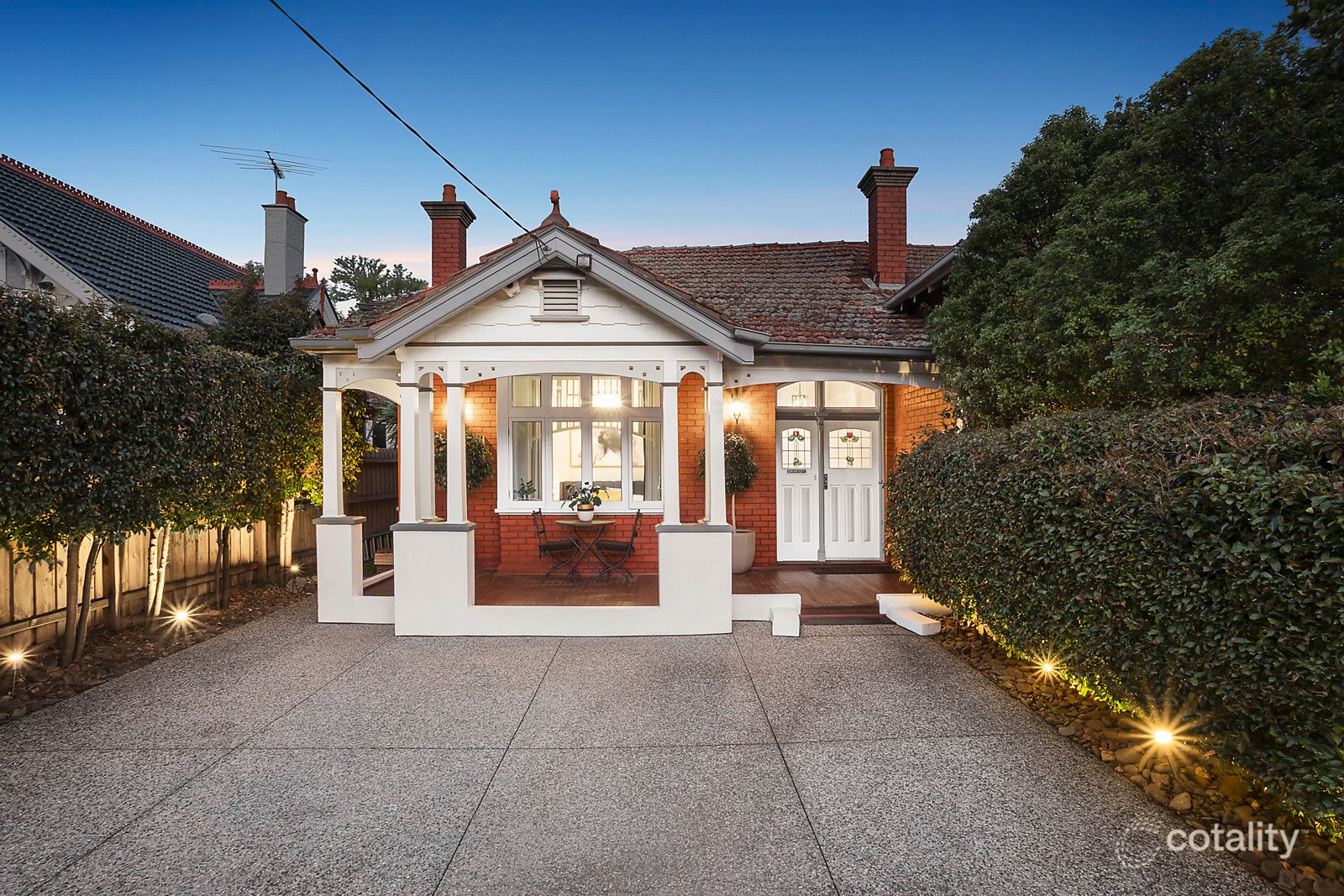 372 St Kilda St, Brighton, VIC 3186