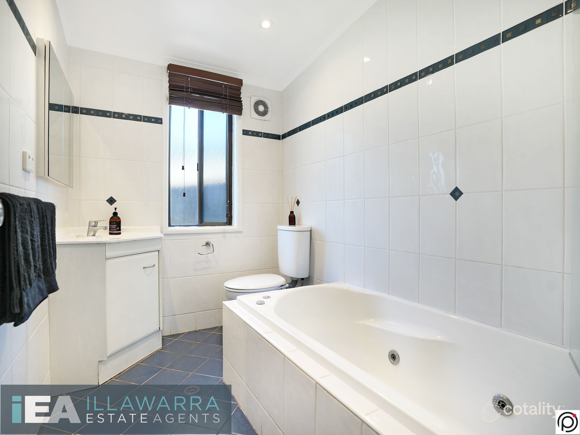 57 The Kingsway, Barrack Heights, NSW 2528