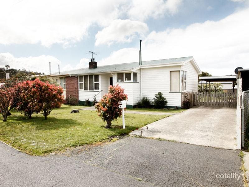 8 Mareka St, Berriedale, TAS 7011