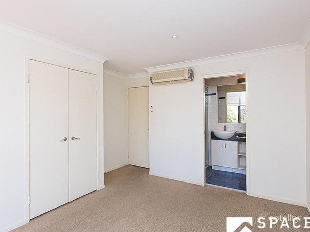 4/8 Mcleod St, Herston, QLD 4006