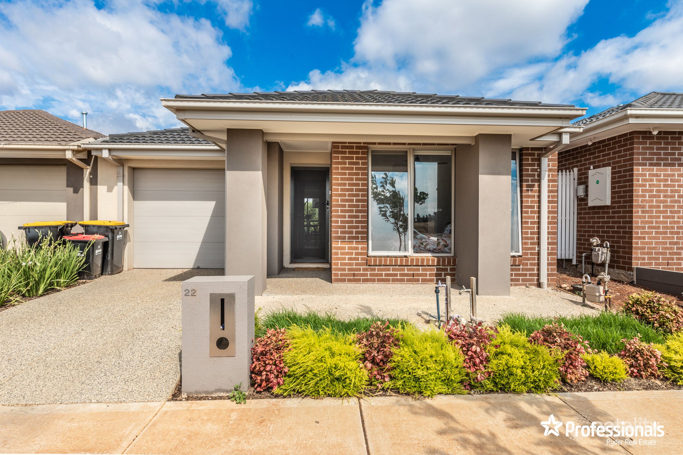 22 Knebworth Dr, Strathtulloh, VIC 3338