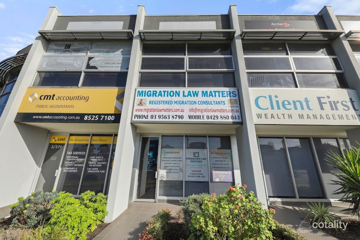 3/211 Warrigal Rd, Hughesdale, VIC 3166