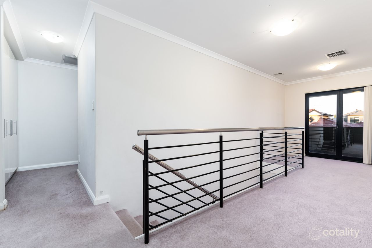 2b Korab Link, Madeley, WA 6065