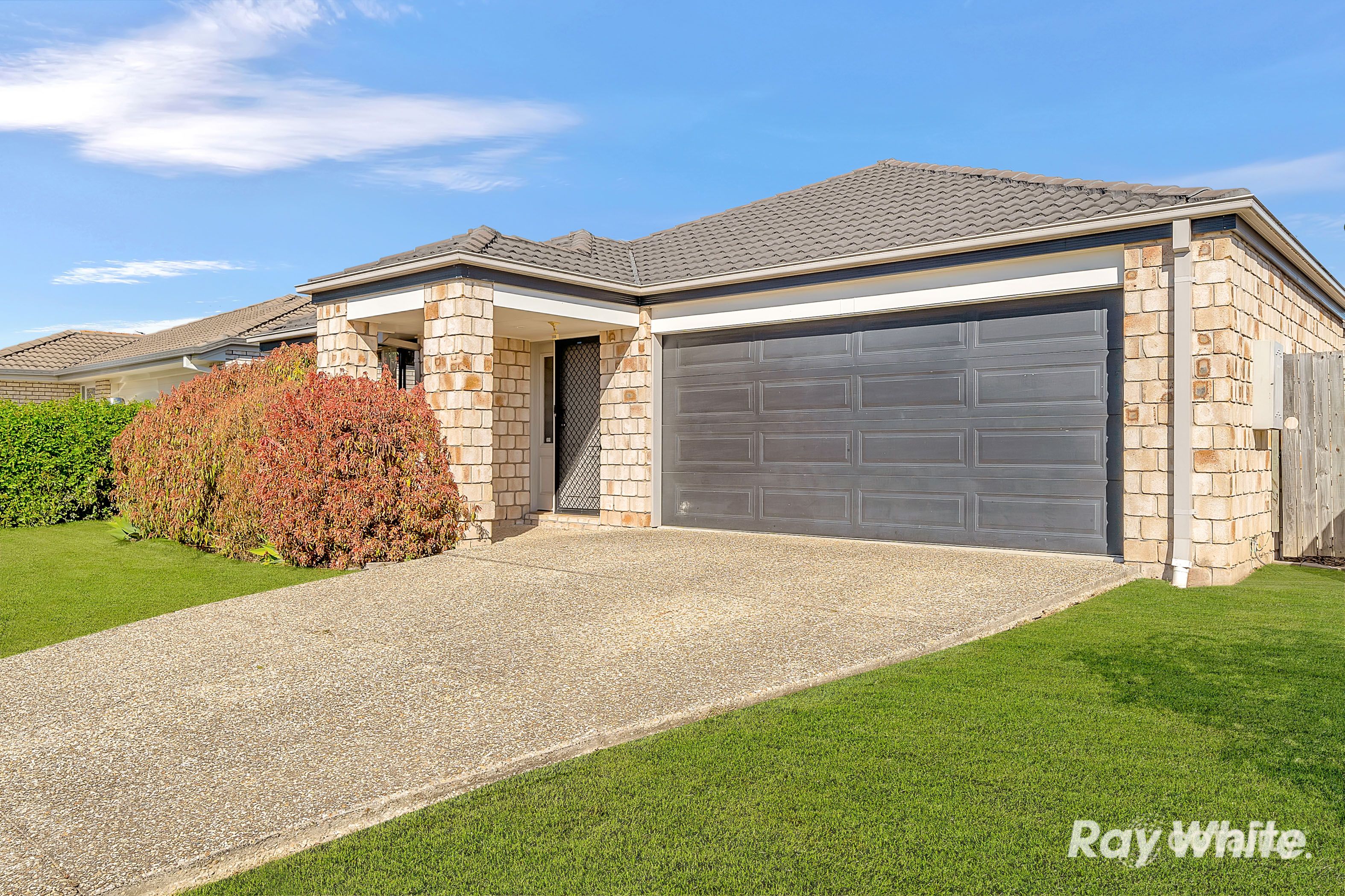 10 Lake Wivenhoe Ct, Logan Reserve, QLD 4133